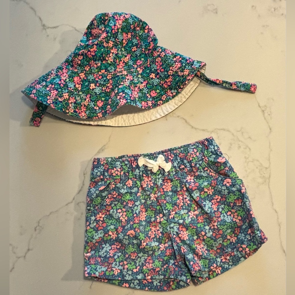 Carter’s Baby Girl Floral Print Shorts (18m) & Coordinating Sun Hat (12-24m)